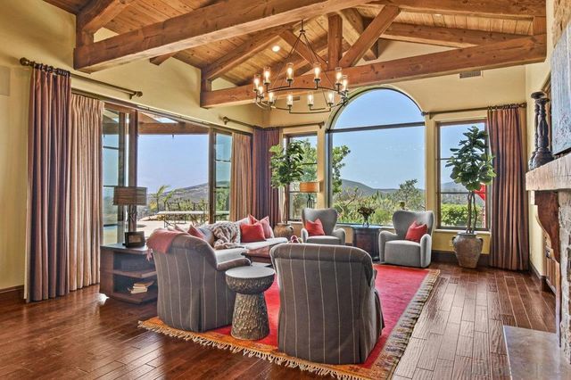 19557 Fortuna Del Este, Escondido, CA 92029