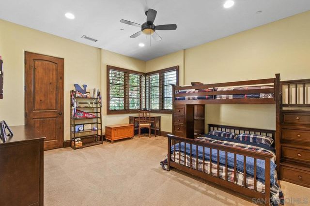 19557 Fortuna Del Este, Escondido, CA 92029