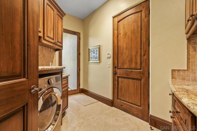 19557 Fortuna Del Este, Escondido, CA 92029