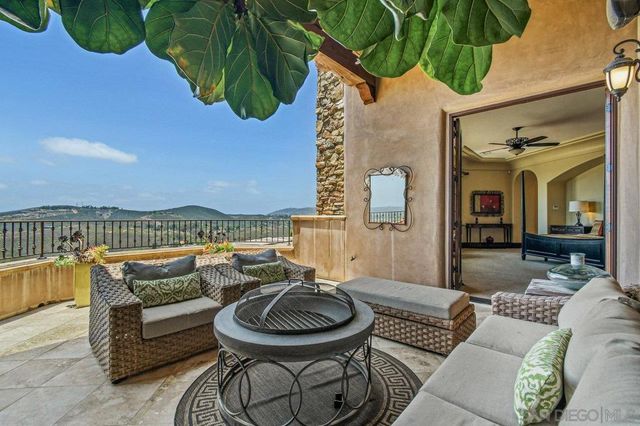 19557 Fortuna Del Este, Escondido, CA 92029