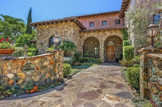 19557 Fortuna Del Este, Escondido, CA 92029