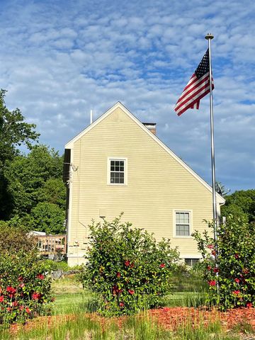 14 Range Road, Deerfield, NH 03037