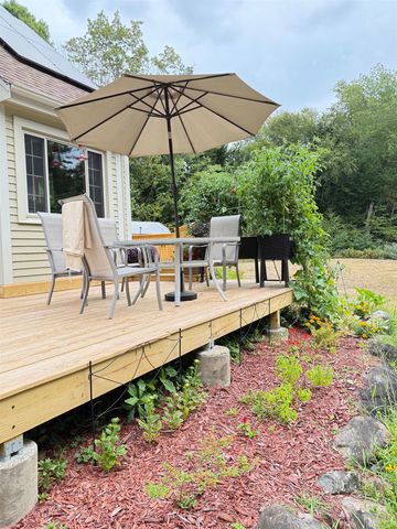 14 Range Road, Deerfield, NH 03037