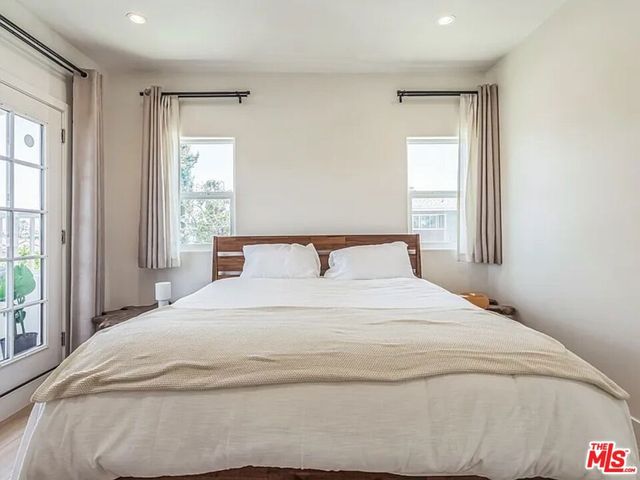 3014 9th Avenue B, Los Angeles, CA 90018