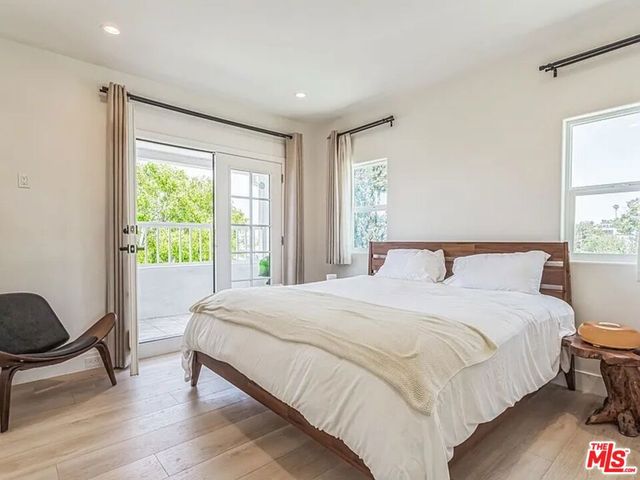 3014 9th Avenue B, Los Angeles, CA 90018