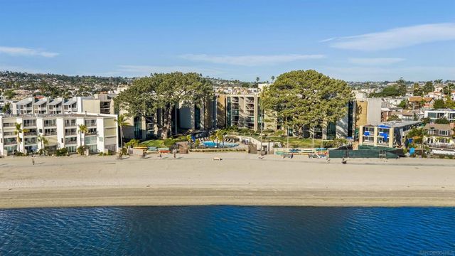 3940 Gresham St 152, San Diego, CA 92109