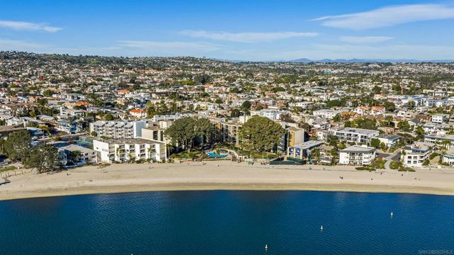 3940 Gresham St 152, San Diego, CA 92109