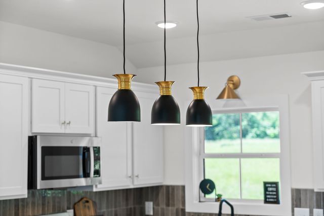 182 Dewberry Ct, Clarksville, TN 37042