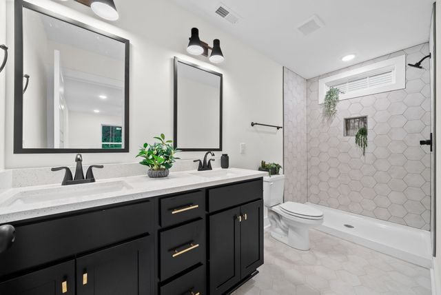 182 Dewberry Ct, Clarksville, TN 37042