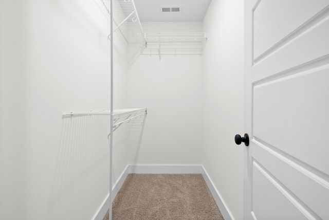 182 Dewberry Ct, Clarksville, TN 37042