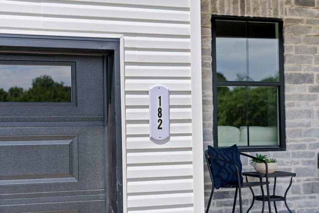 182 Dewberry Ct, Clarksville, TN 37042