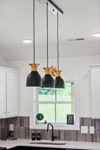 182 Dewberry Ct, Clarksville, TN 37042