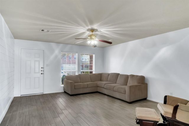 15807 Little Miss Creek Drive, Cypress, TX 77429