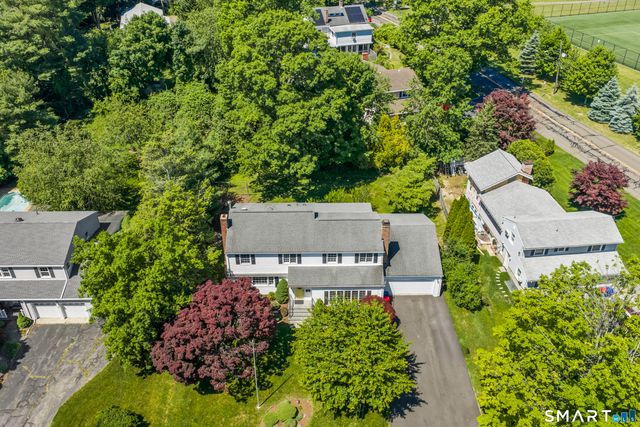 36 Dairy Farm Road, Norwalk, CT 06851