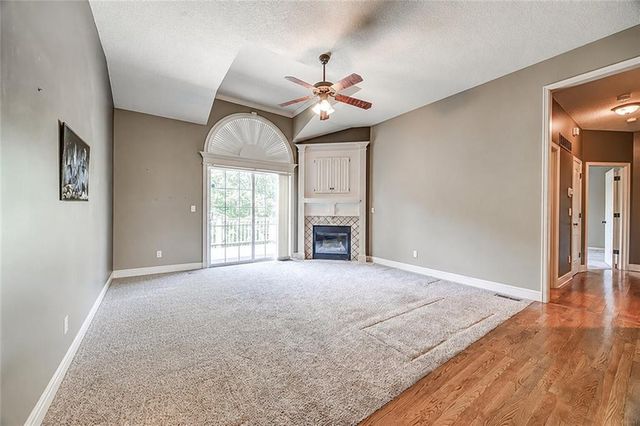 15821 W 62nd Street, Shawnee, KS 66217