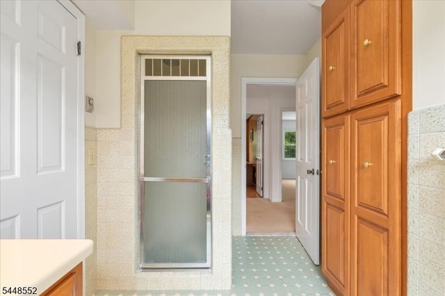 20 Gregory Ln, Warren Twp., NJ 07059