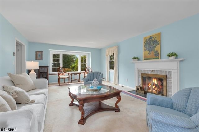 20 Gregory Ln, Warren Twp., NJ 07059
