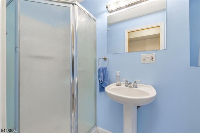 20 Gregory Ln, Warren Twp., NJ 07059