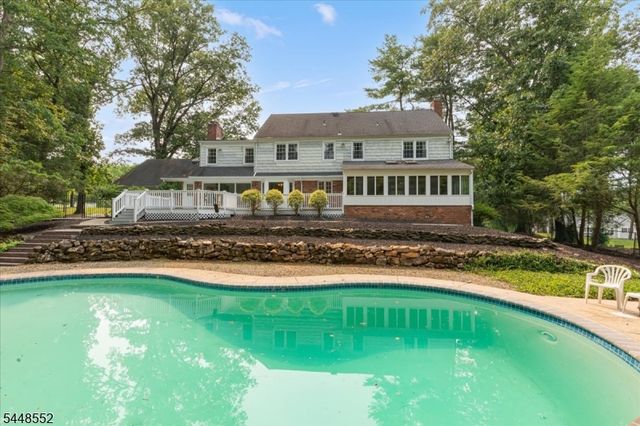 20 Gregory Ln, Warren Twp., NJ 07059