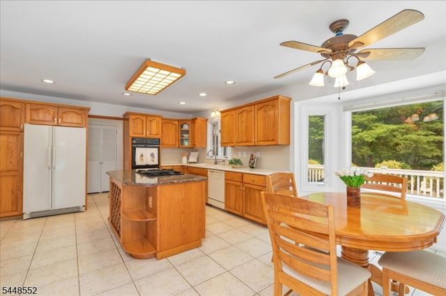 20 Gregory Ln, Warren Twp., NJ 07059