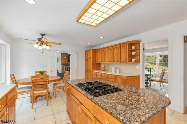 20 Gregory Ln, Warren Twp., NJ 07059