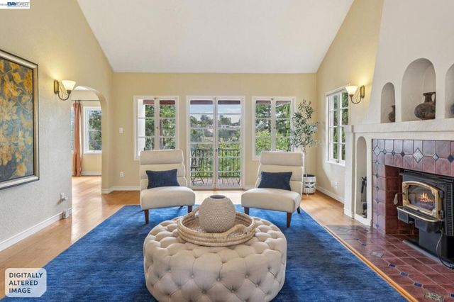 5765 Colton Blvd, Oakland, CA 94611