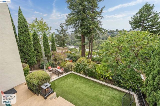 5765 Colton Blvd, Oakland, CA 94611