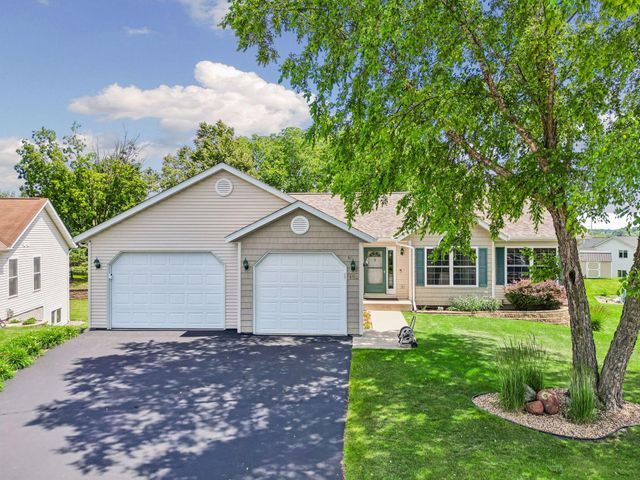 152 Sylla Street, River Falls, WI 54022