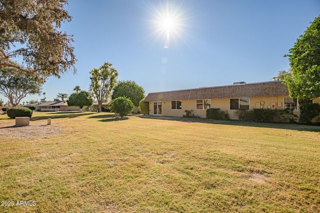 14617 N BOSWELL Boulevard, Sun City, AZ 85351