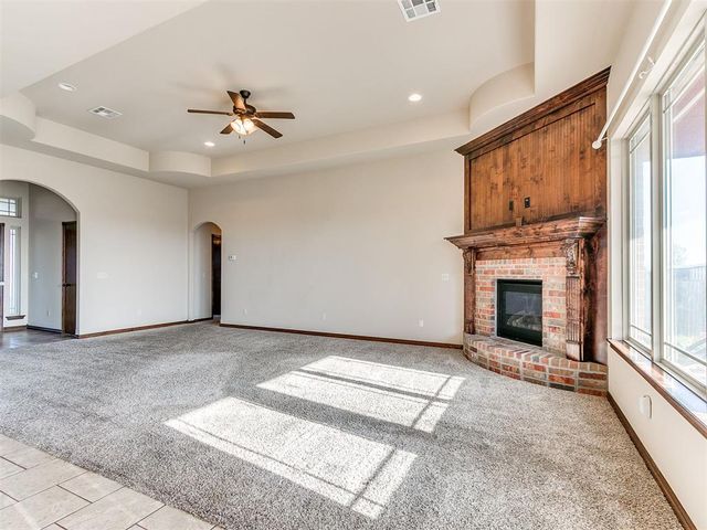 1124 Antler Ridge, Tuttle, OK 73089