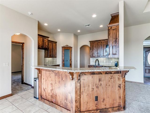 1124 Antler Ridge, Tuttle, OK 73089