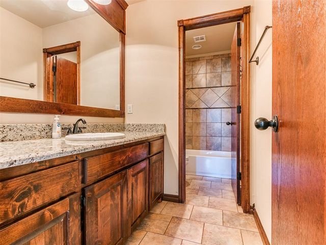 1124 Antler Ridge, Tuttle, OK 73089