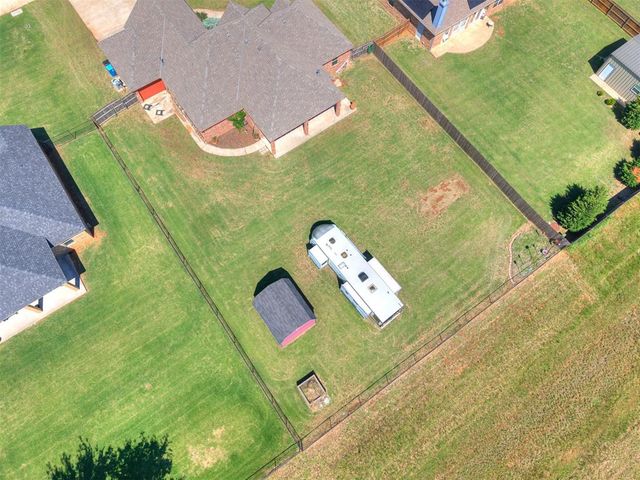 1124 Antler Ridge, Tuttle, OK 73089