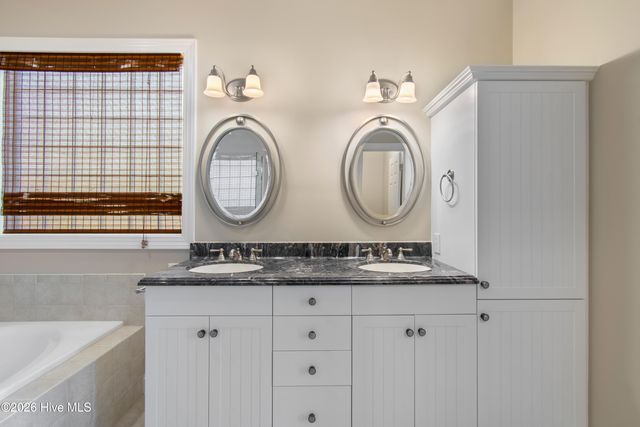 6509 Walden Pond Lane, Southport, NC 28461