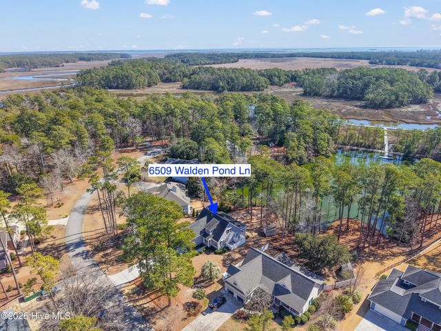 6509 Walden Pond Lane, Southport, NC 28461