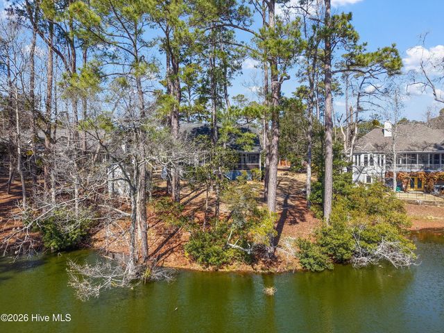 6509 Walden Pond Lane, Southport, NC 28461