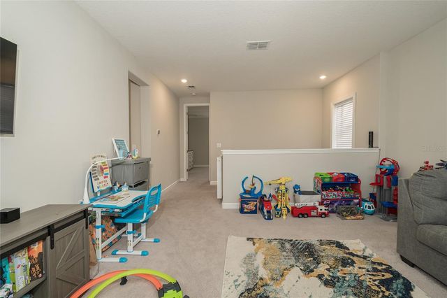 8099 LAGO MIST WAY, Wesley Chapel, FL 33545