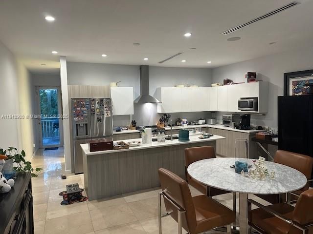 3089 SW 21st St 3089, Miami, FL 33145