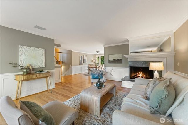 6177 92nd Avenue SE, Mercer Island, WA 98040