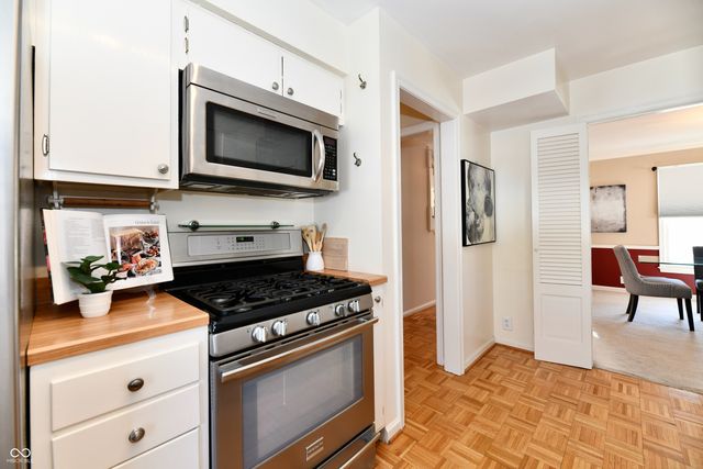 2550 E 91st Street, Indianapolis, IN 46240