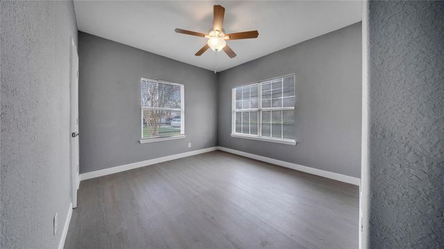 8214 Peekskill Lane, Houston, TX 77075