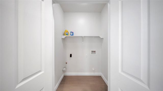 8214 Peekskill Lane, Houston, TX 77075