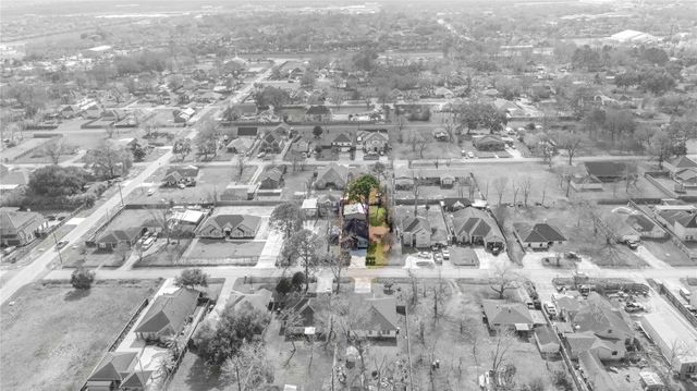 8214 Peekskill Lane, Houston, TX 77075
