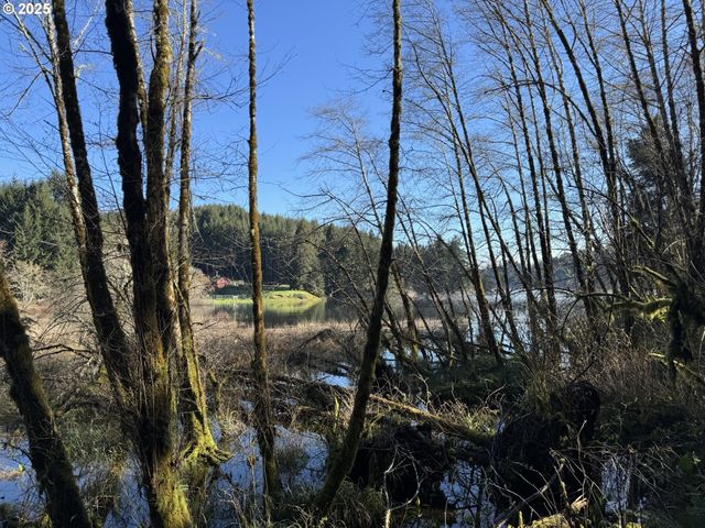 5 HILLTOP Dr 1403, Lakeside, OR 97449