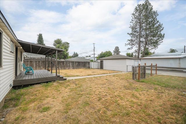 1224 E Central Ave, Spokane, WA 99208