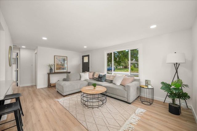 1224 E Central Ave, Spokane, WA 99208