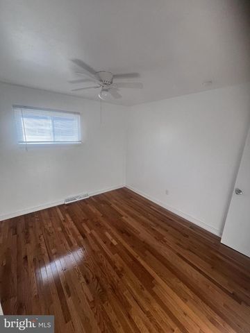 2827 GALLOWAY AVE, Abington, PA 19001