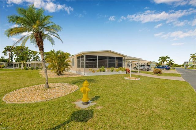 4681 Pago Pago LN, Bonita Springs, FL 34134