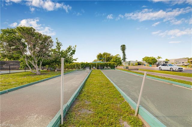 4681 Pago Pago LN, Bonita Springs, FL 34134