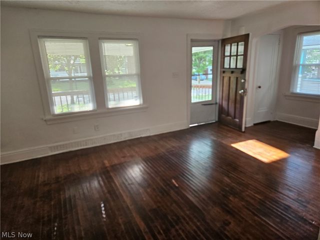 343 Noble Avenue, Akron, OH 44320